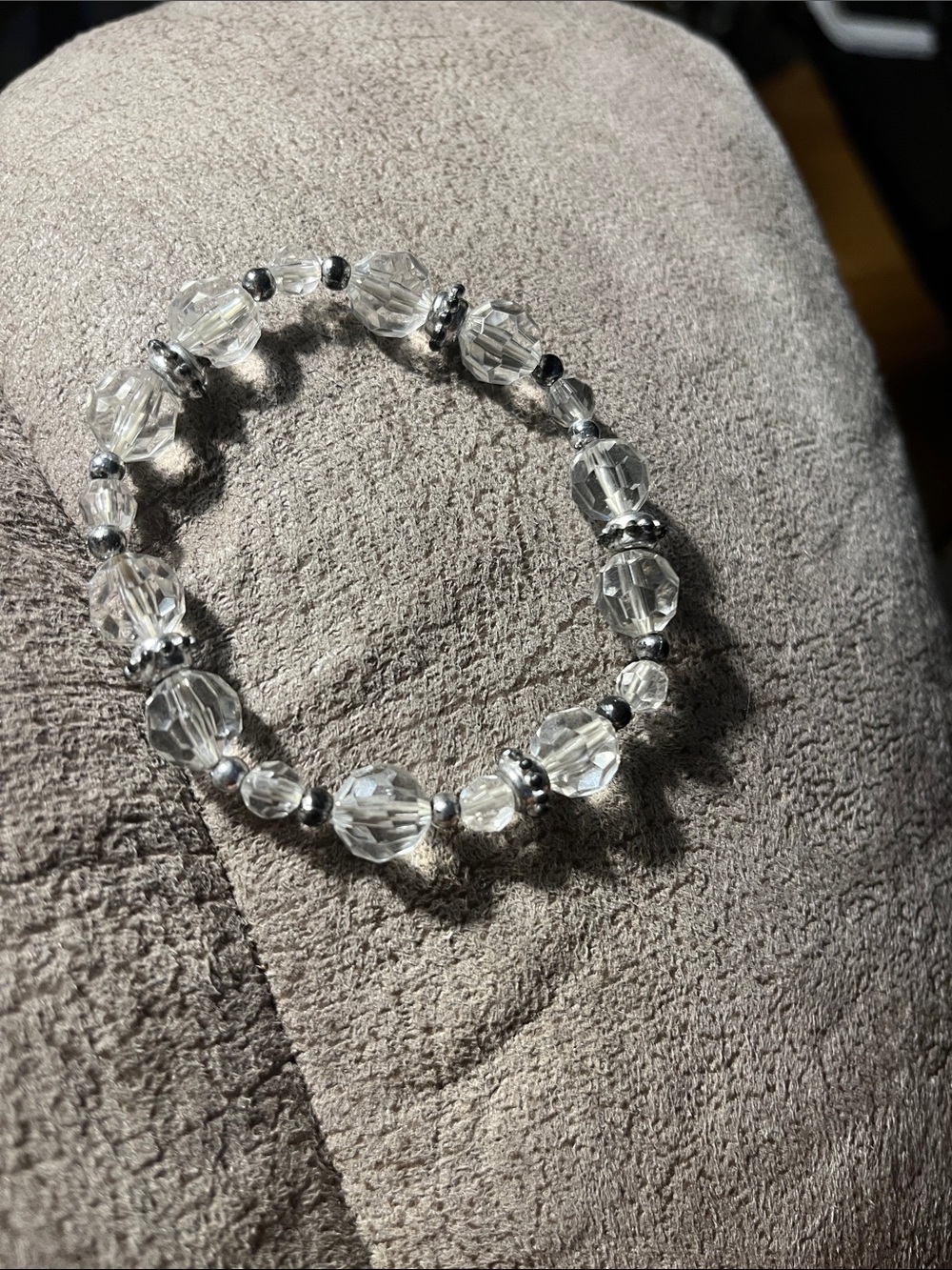 Crystal Bead Stretch Bracelet - Clear and Silver 1535